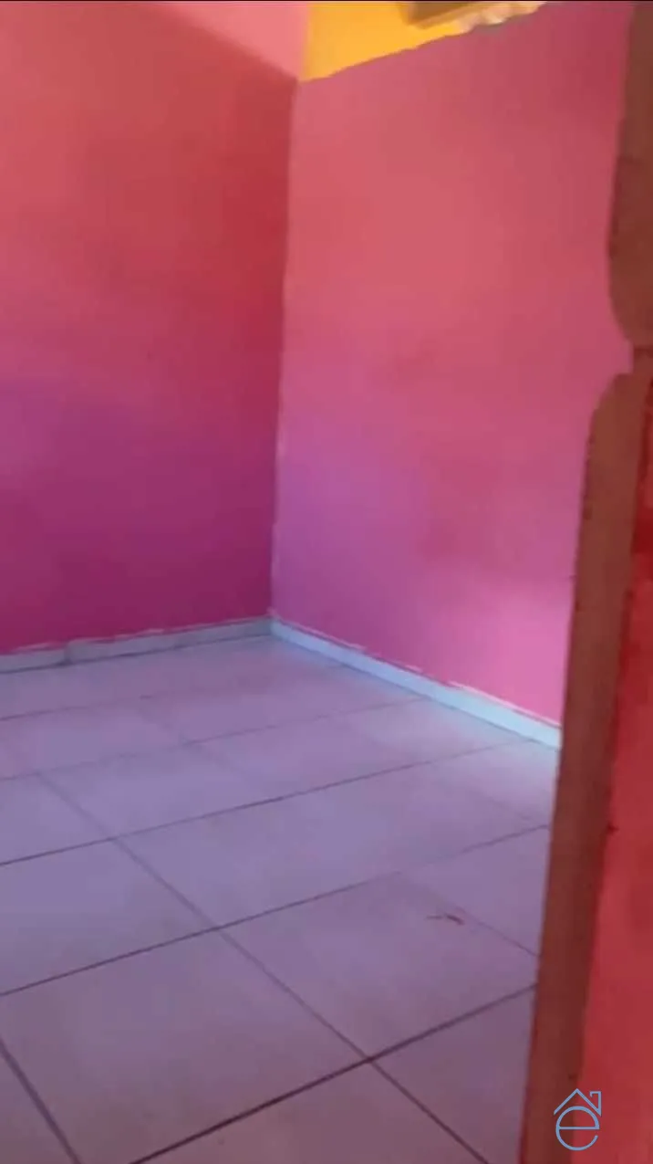 Casa de esquina, no centro de de Mar Vermelho, 52m2, 2/4, com garagem - Foto 11