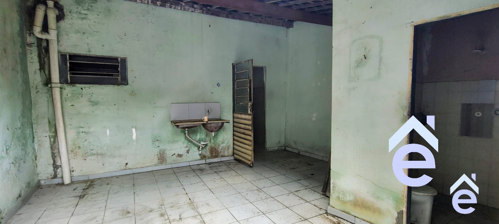 Casa à venda no Poço, 4/4, 2 wc com DCE, boa localização. - Foto 15