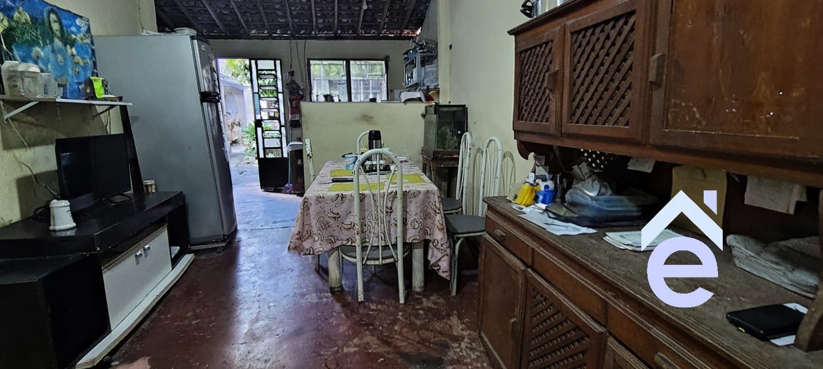 Casa à venda na Ponta Grossa, ótimo local, 2/4, salas de estar e jantar, 111m2  - Foto 9