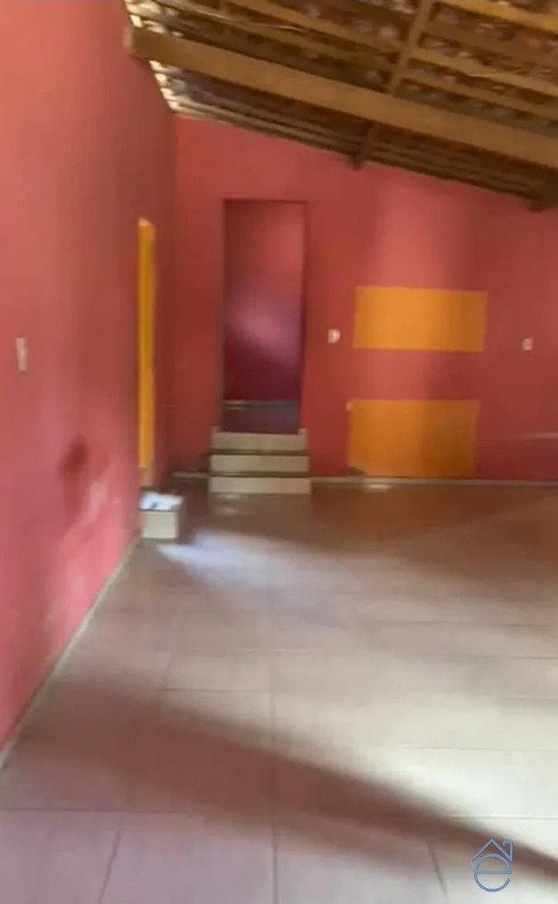 Casa de esquina, no centro de de Mar Vermelho, 52m2, 2/4, com garagem - Foto 5